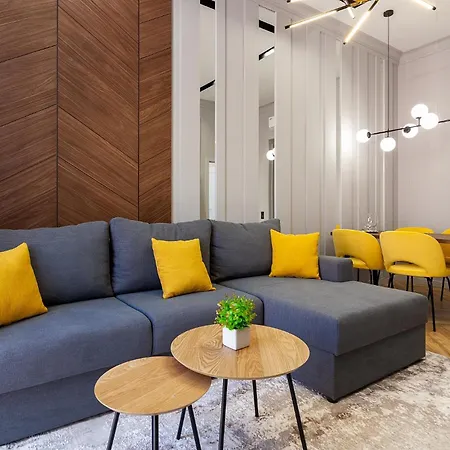 Apartment Royal Aparts Multi Lviv