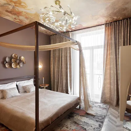Apartment Royal Aparts Multi Lviv