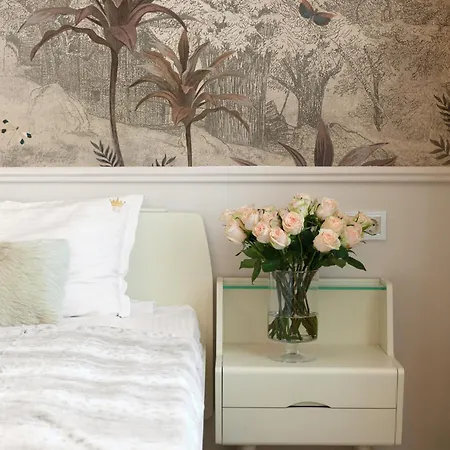 Royal Aparts Multi * 리비프