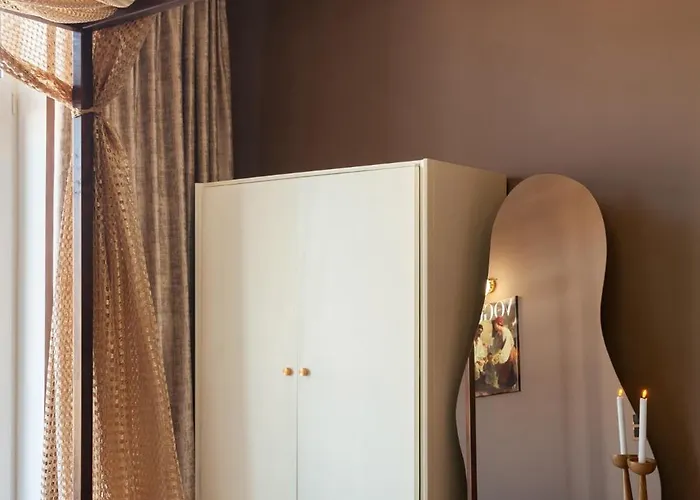 Royal Aparts Multi * Leópolis