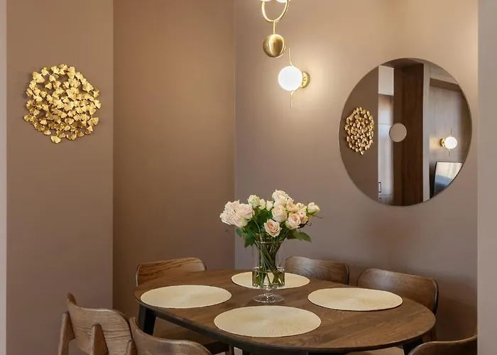 Royal Aparts Multi * לבוב